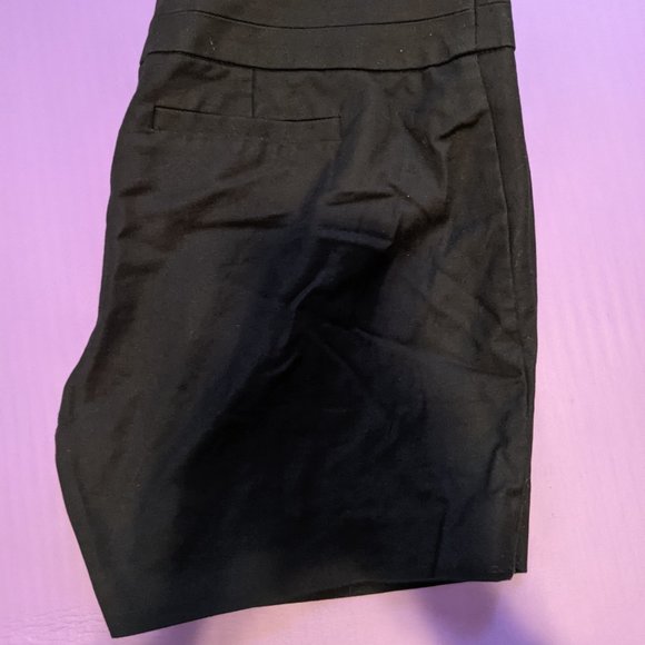 Apt. 9 black dress shorts - Picture 4 of 5